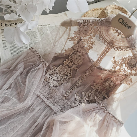 2019 New Women Fashion Dress Stand Collar Lantern Sleeve Mesh Dress See-through Lace Embroidery Fairy Dress Femme Vestidos Robe